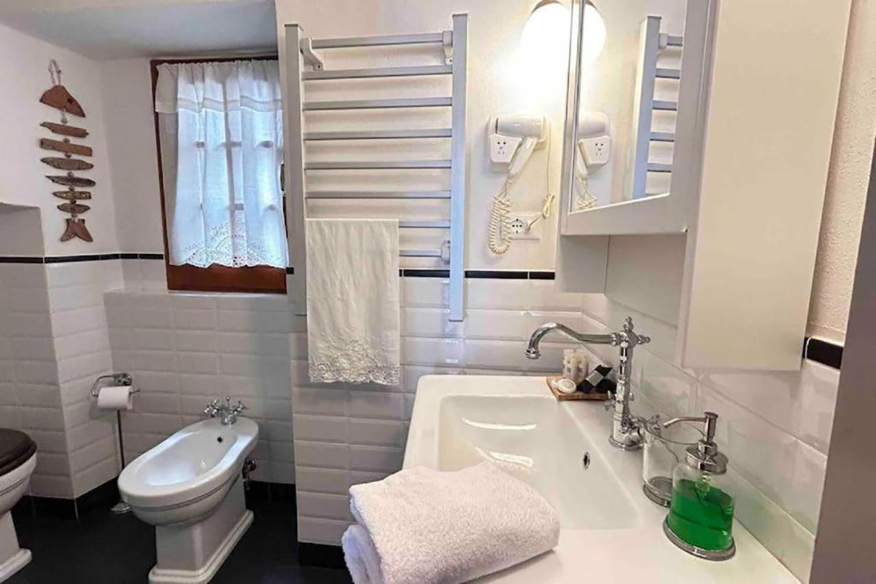 Compagnia Del Mare, Cinque Terre Full Apt X 2, Centro Storico,5 Minuti Dal Mare! Riomaggiore Buitenkant foto